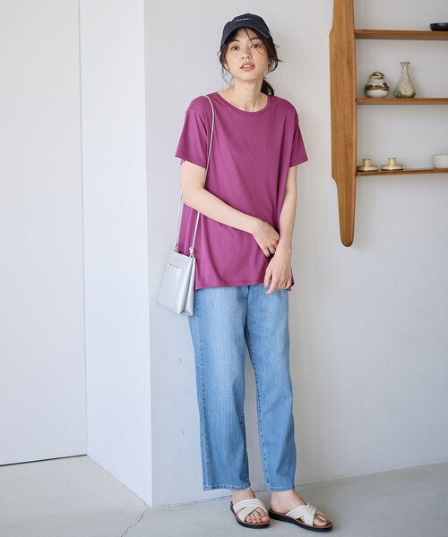 ANY(エニィ)の「【汗ジミ防止加工】シルケットスムースバックギャザーチュニック(Tシャツ/カットソー・レディース・ライトグレー系/ピンク系/ブラック系/ホワイト系/グレー系・2/3)」の6枚目の写真