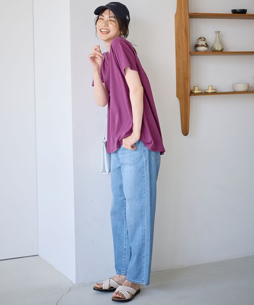 ANY(エニィ)の「【汗ジミ防止加工】シルケットスムースバックギャザーチュニック(Tシャツ/カットソー・レディース・ライトグレー系/ピンク系/ブラック系/ホワイト系/グレー系・2/3)」の8枚目の写真