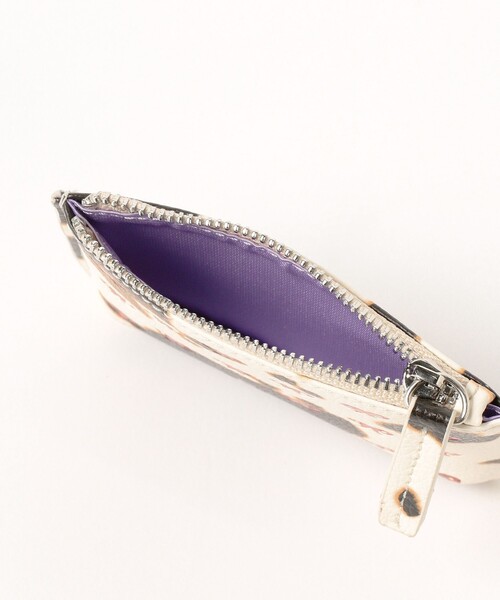 Ray BEAMS（レイビームス）の「【別注】Casselini / フォイル プリント カードケース（ポーチ・レディース・ピンク/その他/ブラック・ONE SIZE）」の14枚目の写真