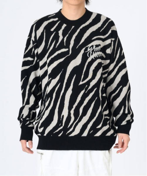 RE730（アールイーセブンサーティー）の「【RE730】総柄ニットセーター（Tシャツ/カットソー・メンズ・ブラック系1/ブラック系3/ベージュ系2/ブラック系2/ベージュ系1・MEDIUM/LARGE）」の22枚目の写真