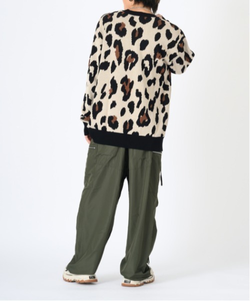 RE730（アールイーセブンサーティー）の「【RE730】総柄ニットセーター（Tシャツ/カットソー・メンズ・ブラック系1/ブラック系3/ベージュ系2/ブラック系2/ベージュ系1・MEDIUM/LARGE）」の7枚目の写真