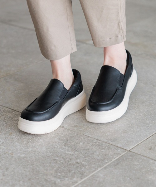 studio CLIP（スタディオクリップ）の「【消臭/抗菌防臭/クッションインソール】軽らく厚底スリッポン（スリッポン・レディース・ブラック/ホワイト・MEDIUM/LARGE）」の11枚目の写真