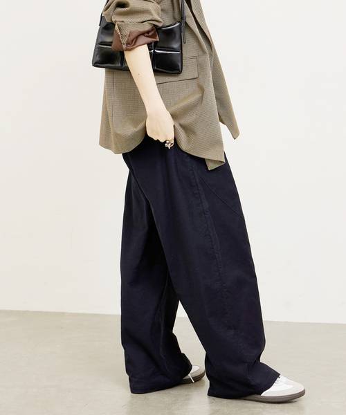 JOURNAL STANDARD（ジャーナルスタンダード）の「ツイストバギーパンツ（その他パンツ・レディース・ネイビー/カーキ・38/36）」の12枚目の写真