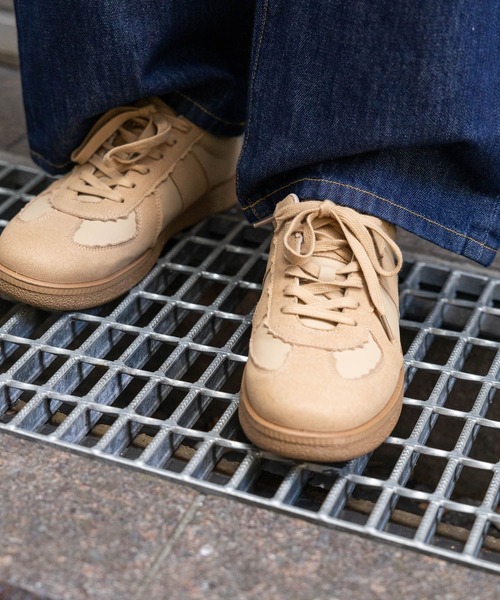 todayful German Trainer コラボスニーカー　40 ベージュ todayful German Trainer コラボスニーカー 40 ベージュ - メルカリ