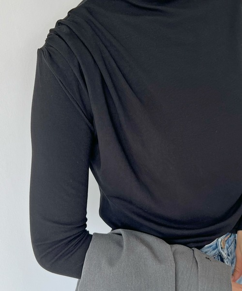STELLA FISH(ステラフィッシュ)の「Draped Petite High Neck Tops(Tシャツ/カットソー・レディース・ブラック/グレー/ブラウン・FREE)」の16枚目の写真