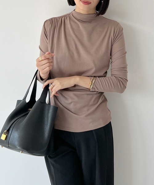 STELLA FISH(ステラフィッシュ)の「Draped Petite High Neck Tops(Tシャツ/カットソー・レディース・ブラック/グレー/ブラウン・FREE)」の14枚目の写真
