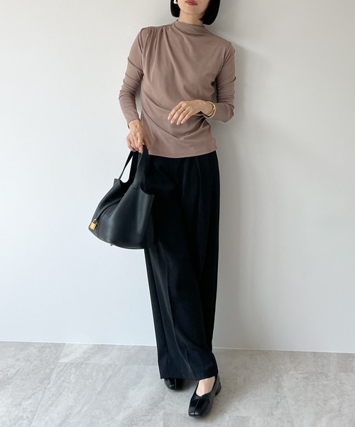 STELLA FISH(ステラフィッシュ)の「Draped Petite High Neck Tops(Tシャツ/カットソー・レディース・ブラック/グレー/ブラウン・FREE)」の10枚目の写真