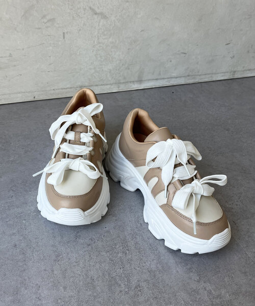CPCM（シーピーシーエム）の「リボンデザイン厚底スニーカー（スニーカー・レディース・ベージュ/ブラック/アイボリー・MEDIUM/LARGE）」の18枚目の写真