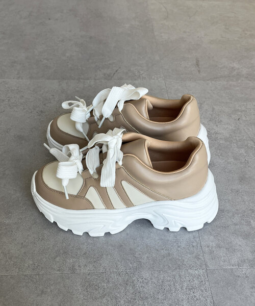 CPCM（シーピーシーエム）の「リボンデザイン厚底スニーカー（スニーカー・レディース・ベージュ/ブラック/アイボリー・MEDIUM/LARGE）」の20枚目の写真