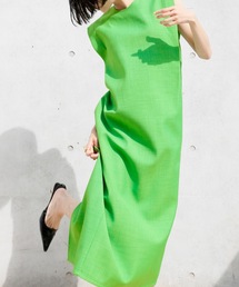 shoulder tuck box onepiece