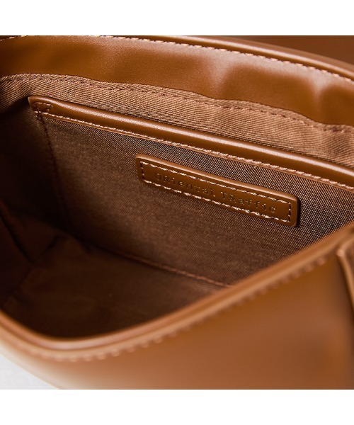 ORiental TRaffic(オリエンタルトラフィック)の「ミニフラップショルダーバッグ BA-242(ショルダーバッグ・レディース・ブラック/ブラウン/ホワイト・フリ-)」の17枚目の写真