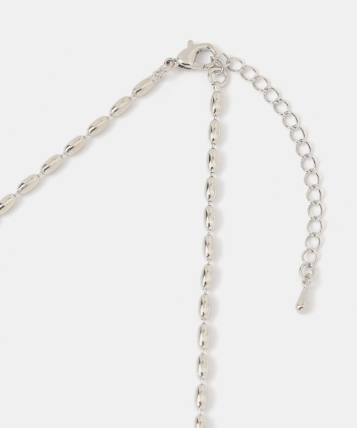 FOREVER 21(フォーエバー トゥエンティーワン)の「楕円ボールチェーンネックレス(ネックレス・レディース・シルバー/ゴールド・FREE)」の4枚目の写真
