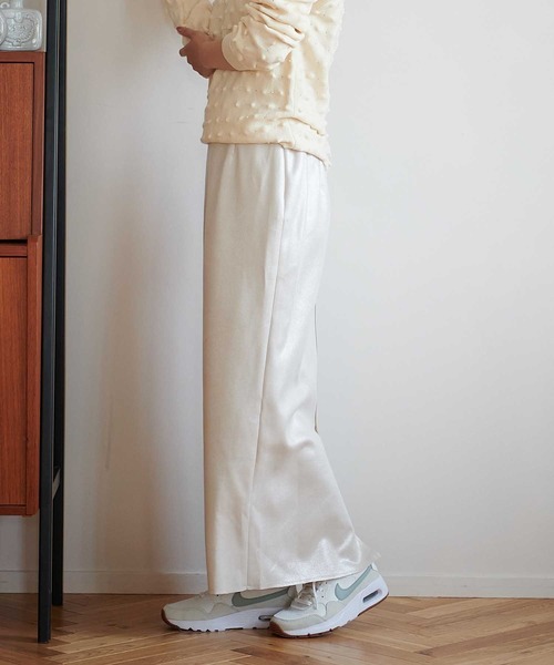 箔ストレッチスエードタイトスカート【WEB・一部店舗限定】（スカート）｜Jines（ジネス）