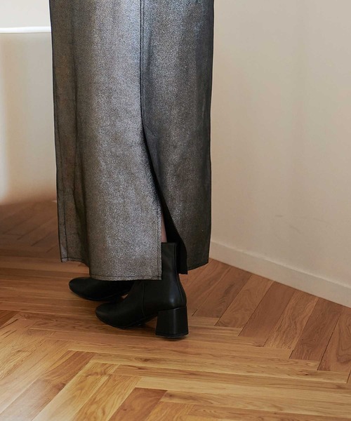 箔ストレッチスエードタイトスカート【WEB・一部店舗限定】（スカート）｜Jines（ジネス）