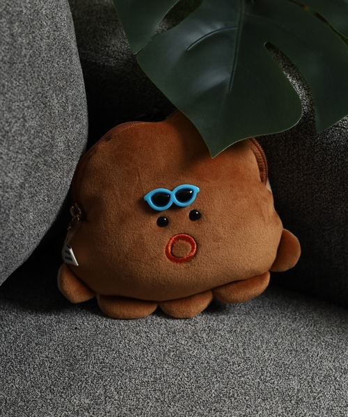 FUNALIVE(ファンアライブ)の「リール付きパスケース(パスケース・レディース・A/B/C/D/F/E/I/G/J/H/K/L/M/N/P/R/U/O/Q/Y/その他/W/その他1/X/Z/その他2・FREE)」の4枚目の写真