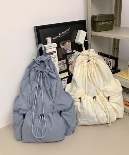 lilful（リルフル）の「【 4color 】ドロストシャーリングナイロンバックパック（バックパック/リュック・レディース・ブラック/サックスブルー/ホワイト・F）」の15枚目の写真
