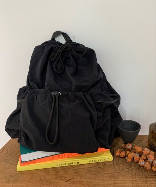 lilful（リルフル）の「【 4color 】ドロストシャーリングナイロンバックパック（バックパック/リュック・レディース・ブラック/サックスブルー/ホワイト・F）」の18枚目の写真