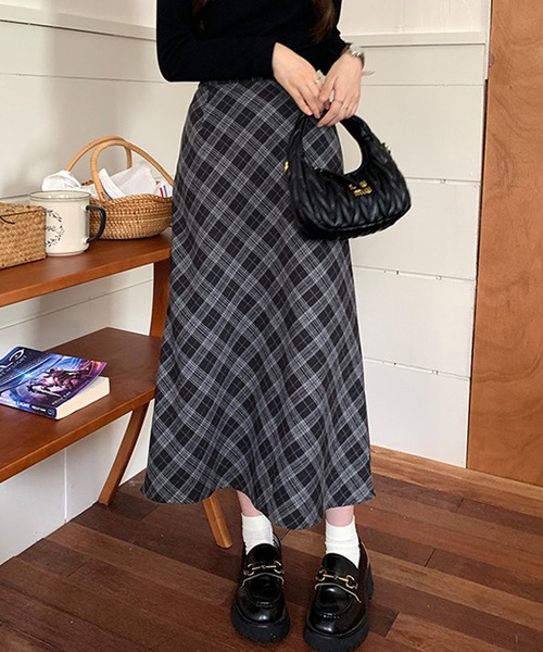 HALEY PESCA（ヘーリーペスカ）の「HALEY PESCA/バイアスチェック　ロングスカート（スカート・レディース・ブラック/ブラウン・LARGE/MEDIUM/SMALL）」の3枚目の写真