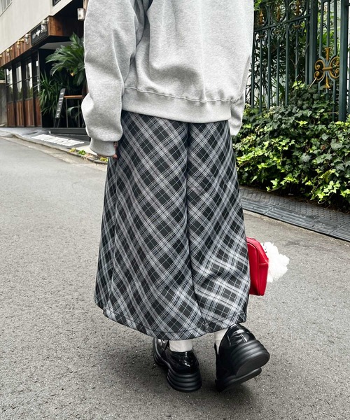 HALEY PESCA（ヘーリーペスカ）の「HALEY PESCA/バイアスチェック　ロングスカート（スカート・レディース・ブラック/ブラウン・LARGE/MEDIUM/SMALL）」の13枚目の写真