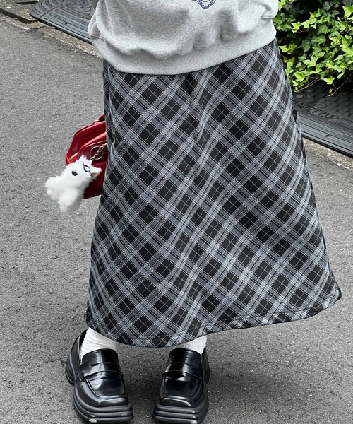 HALEY PESCA（ヘーリーペスカ）の「HALEY PESCA/バイアスチェック　ロングスカート（スカート・レディース・ブラック/ブラウン・LARGE/MEDIUM/SMALL）」の16枚目の写真