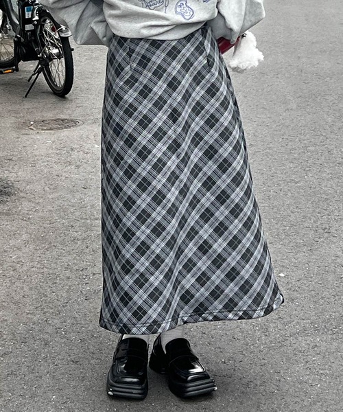 HALEY PESCA（ヘーリーペスカ）の「HALEY PESCA/バイアスチェック　ロングスカート（スカート・レディース・ブラック/ブラウン・LARGE/MEDIUM/SMALL）」の8枚目の写真