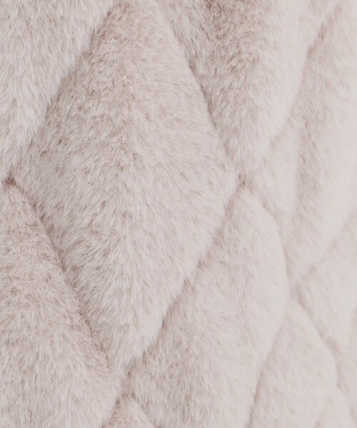 index（インデックス）の「◆リバーシブル キルティングフェイクファーブルゾン【洗濯機洗い可】（ブルゾン・レディース・アイボリー/ブラック・34/36/38/40/42）」の11枚目の写真