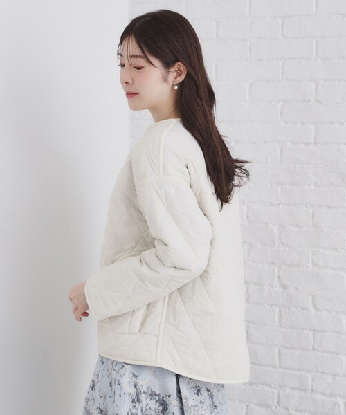 index（インデックス）の「◆リバーシブル キルティングフェイクファーブルゾン【洗濯機洗い可】（ブルゾン・レディース・アイボリー/ブラック・34/36/38/40/42）」の20枚目の写真