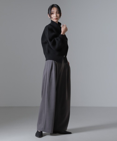 PENNEYS(ぺニーズ)の「PENNEYS別注TheFOXハイネックジップニットトップス(ニット/セーター・レディース・グレー/アイボリー/ブラック・FREE)」の18枚目の写真