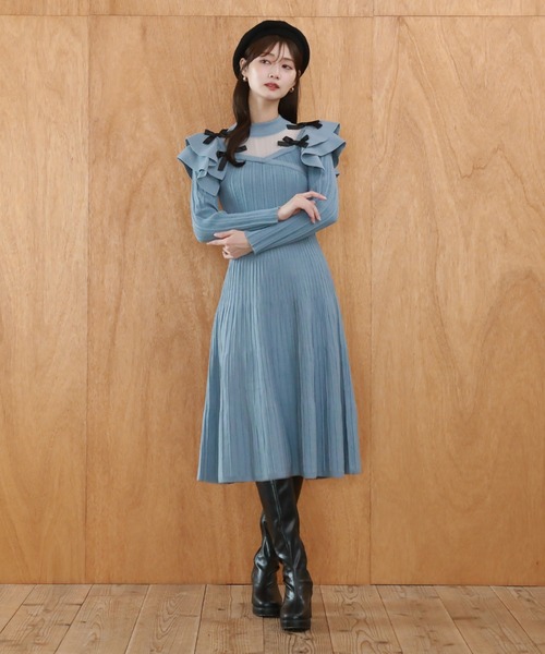 Cheek(チーク)の「デコルテシアーフリルリボンワンピース(ワンピース・レディース・モカ/ブラック/ブルー・MEDIUM)」の19枚目の写真