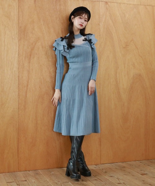 Cheek(チーク)の「デコルテシアーフリルリボンワンピース(ワンピース・レディース・モカ/ブラック/ブルー・MEDIUM)」の18枚目の写真