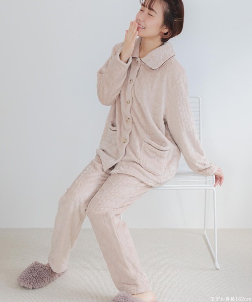 fran de lingerie（フランデランジェリー）の「ふんわり軽くて暖かいmemory fleece もこもこ フリース前開き上下セット レディース パジャマ ふわふわ 部屋着 かわいい あったか（ルームウェア/パジャマ・レディース・ブラウン系その他/オフホワイト/ネイビー/ピンク系その他2・M-L）」の7枚目の写真