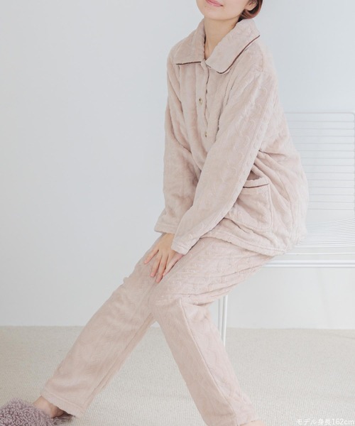 fran de lingerie（フランデランジェリー）の「ふんわり軽くて暖かいmemory fleece もこもこ フリース前開き上下セット レディース パジャマ ふわふわ 部屋着 かわいい あったか（ルームウェア/パジャマ・レディース・ブラウン系その他/オフホワイト/ネイビー/ピンク系その他2・M-L）」の8枚目の写真