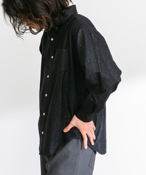 URBAN RESEARCH Sonny Label（アーバンリサーチサニーレーベル）の「起毛オックスボタンダウンシャツ（シャツ/ブラウス・メンズ・ブラック/オフホワイト/ネイビー/ブルー系その他/ブラック系その他・MEDIUM/LARGE/X-LARGE）」の7枚目の写真