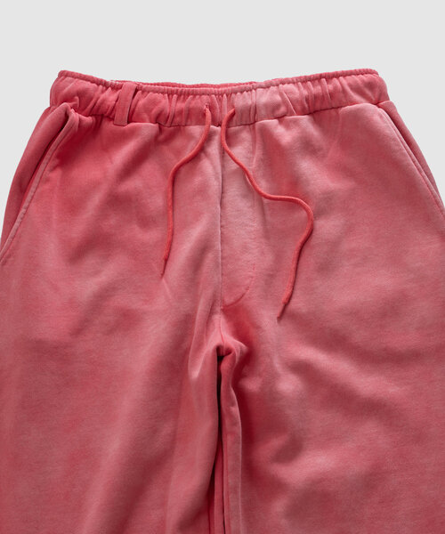 WHO'S WHO gallery(フーズフーギャラリー)の「【Sourcream/サワークリーム】ヴィンテージライクスウェットパンツ(スウェットパンツ・レディース・ブラック/ネイビー/パープル/レッド・FREE)」の16枚目の写真