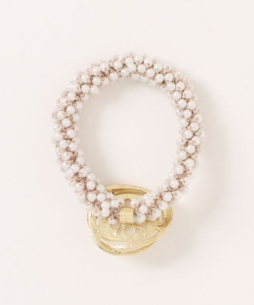 TONE SELECT GOODS（トーンセレクトグッズ）の「【resonance】パールビーズ ヘアゴム【オケージョン】（ヘアゴム・レディース・ホワイト・FREE）」の6枚目の写真