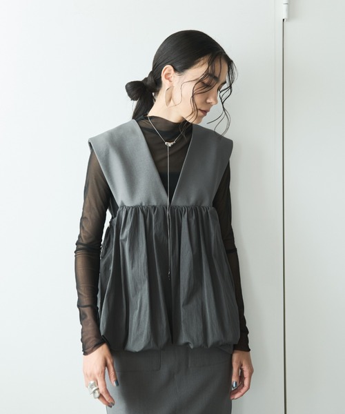 AIC.(エーアイシー)の「ドローストリングバルーンベスト/セットアップ可能(ベスト・レディース・グレー/ブラック・FREE)」の14枚目の写真