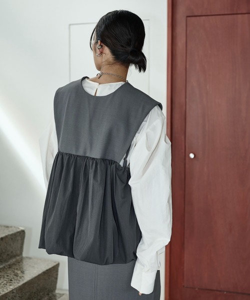 AIC.(エーアイシー)の「ドローストリングバルーンベスト/セットアップ可能(ベスト・レディース・グレー/ブラック・FREE)」の7枚目の写真