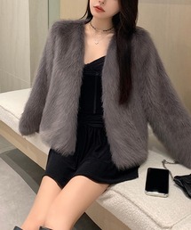 IRADOWL（アイラドール）の「ミニ丈フェイクファーコート（ノーカラーコート）」