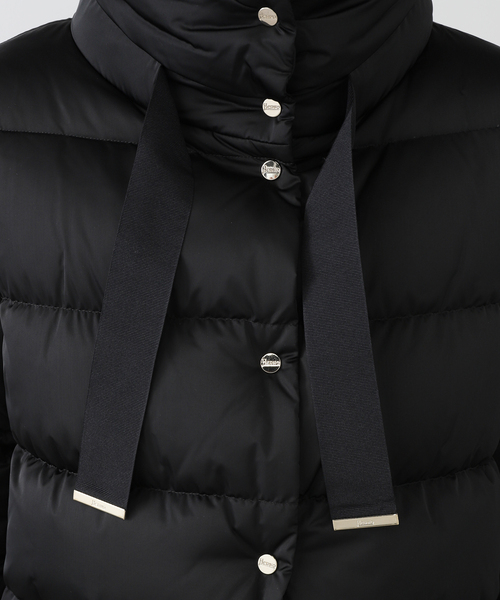 IENA(イエナ)の「HERNO/ヘルノ STAND COLOR DOWN ダウンジャケット PI001936D12170Z(ダウンジャケット/コート・レディース・ネイビー/ブラック・42/44)」の13枚目の写真