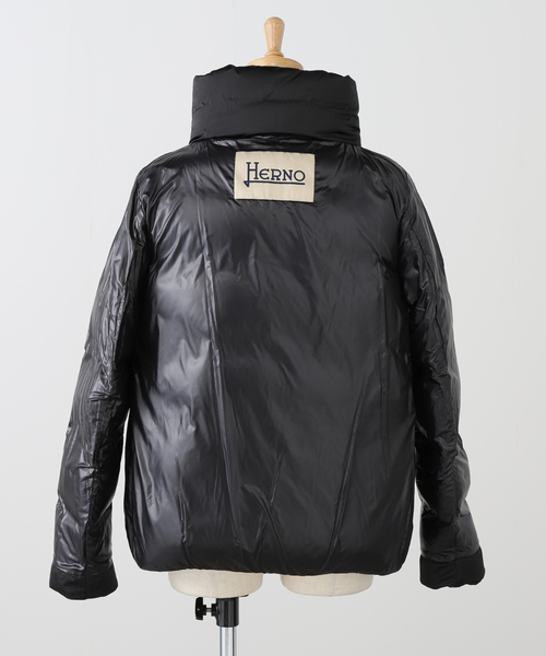 IENA(イエナ)の「HERNO/ヘルノ STAND COLOR DOWN ダウンジャケット PI001936D12170Z(ダウンジャケット/コート・レディース・ネイビー/ブラック・42/44)」の9枚目の写真