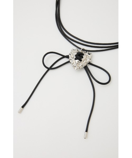 SLY(スライ)の「LACE UP HEART CHOKER レース アップ ハート チョーカー(チョーカー・レディース・シルバー・FREE)」の5枚目の写真