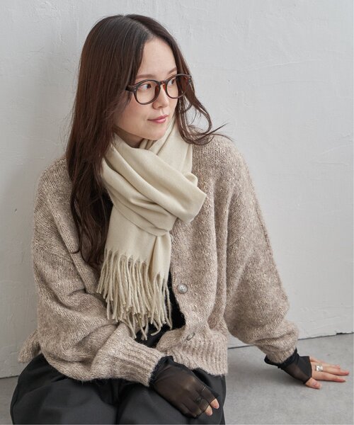 LBC（エルビーシー）の「シルクタッチマフラー（マフラー・レディース・ブラック/オフホワイト/ターコイズブルー・FREE）」の6枚目の写真