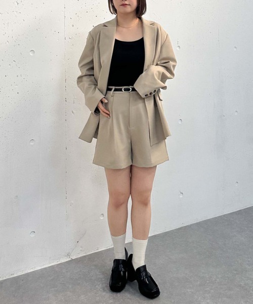 archives（アルシーヴ）の「【25ss/セットアップ対応】ベルト付タックショートパンツ（その他パンツ・レディース・ベージュ/グレー/ブラック・MEDIUM）」の9枚目の写真