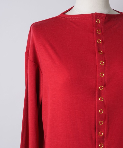 yae(ヤエ)の「2way many button top / メニーボタントップス(Tシャツ/カットソー・レディース・グレー/ブラック/レッド・FREE)」の11枚目の写真