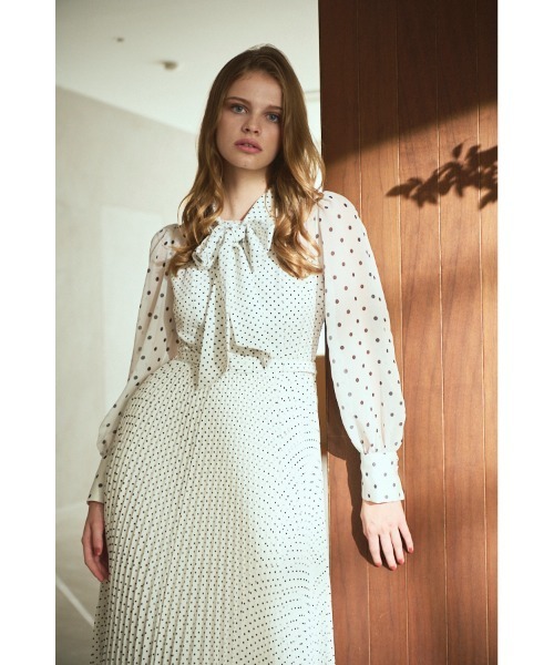Estella.K(エステラケー)の「Allaria Pleated Dress ドットタイプリーツドレス(ワンピース・レディース・オフホワイト/ブラック・FREE)」の12枚目の写真