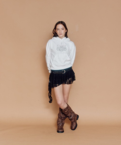 FCMM(エフシーエムエム)の「CANDLE HOODIE/キャンドルフーディ(パーカー・レディース・グレー/ブラック/ホワイト・SMALL/MEDIUM)」の5枚目の写真