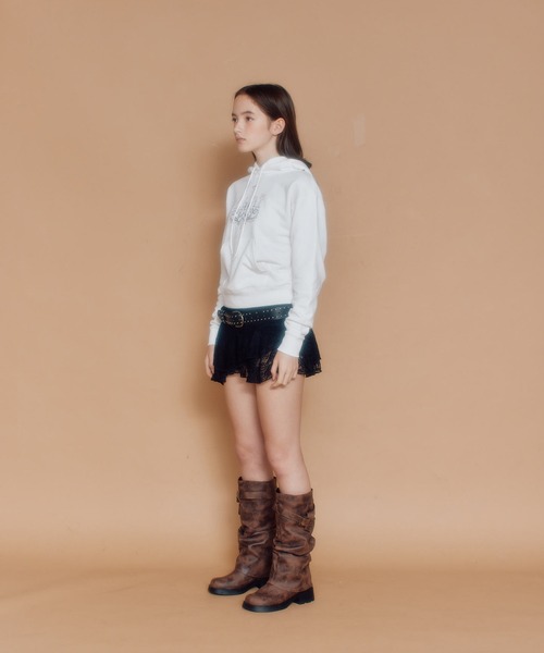 FCMM(エフシーエムエム)の「CANDLE HOODIE/キャンドルフーディ(パーカー・レディース・グレー/ブラック/ホワイト・SMALL/MEDIUM)」の6枚目の写真