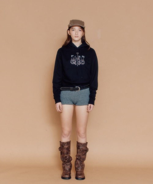 FCMM(エフシーエムエム)の「CANDLE HOODIE/キャンドルフーディ(パーカー・レディース・グレー/ブラック/ホワイト・SMALL/MEDIUM)」の11枚目の写真