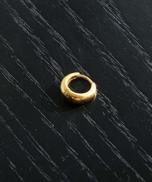 MinoriTY（マイノリティ）の「【MinoriTY select】選べるゴールドフープピアス　メンズ ウィメンズ ユニセックス（ピアス（片耳用）・メンズ・ゴールド系1/ゴールド系3/ゴールド系2・FREE）」の12枚目の写真