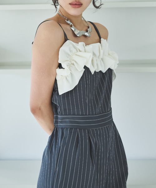 Trish(トリッシュ)の「前フリルサロペット(サロペット/オーバーオール・レディース・チャコールグレー/ブラック・MEDIUM)」の8枚目の写真